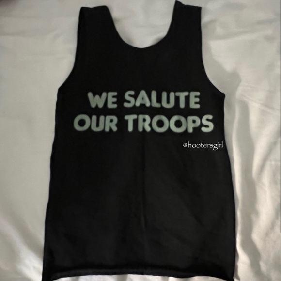 🦉Authentic H👀ters Camo Uniform Tank Top🦉 - Picture 2 of 5